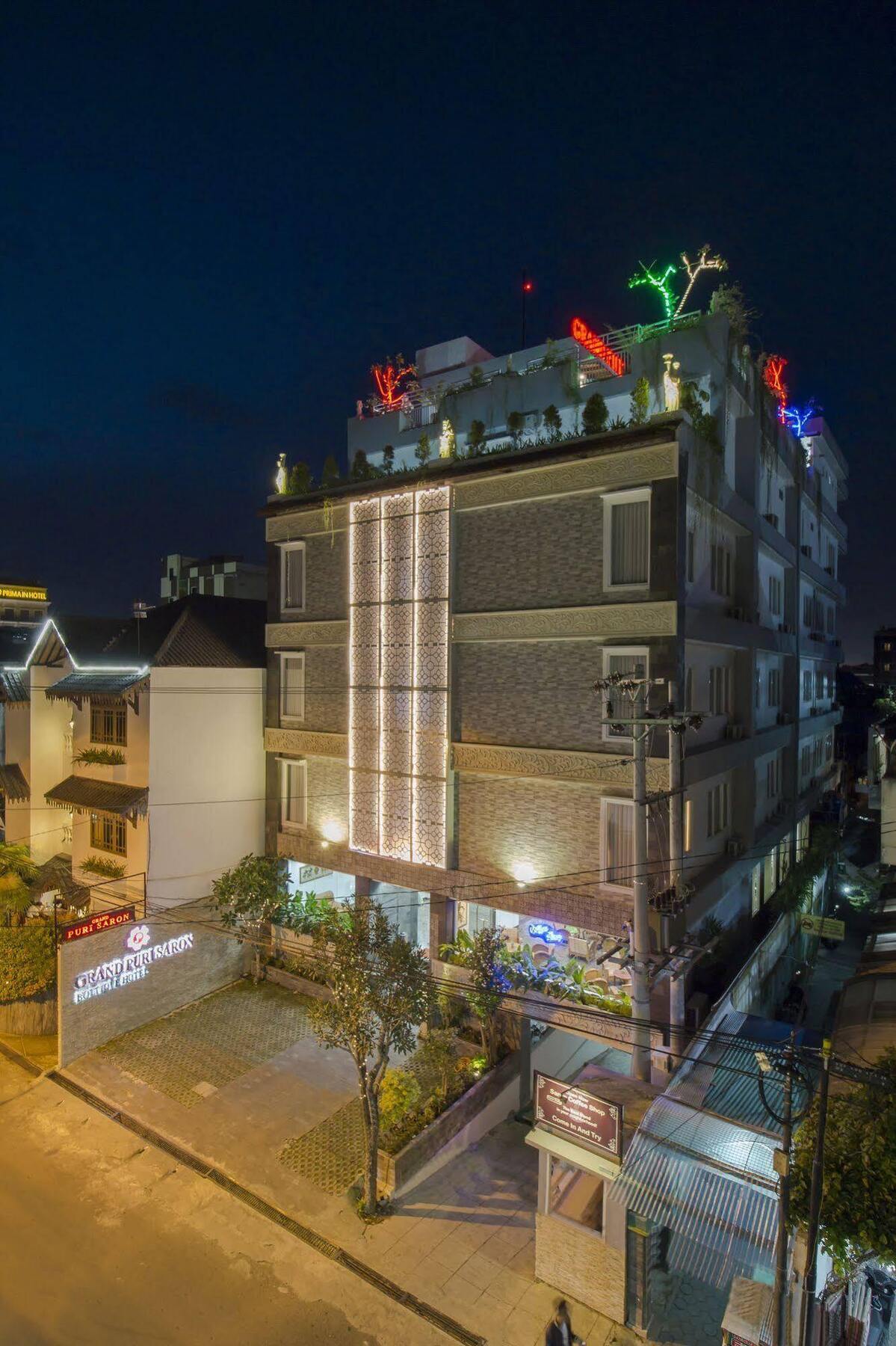Grand Puri Saron Hotel Malioboro Yogyakarta Eksteriør bilde